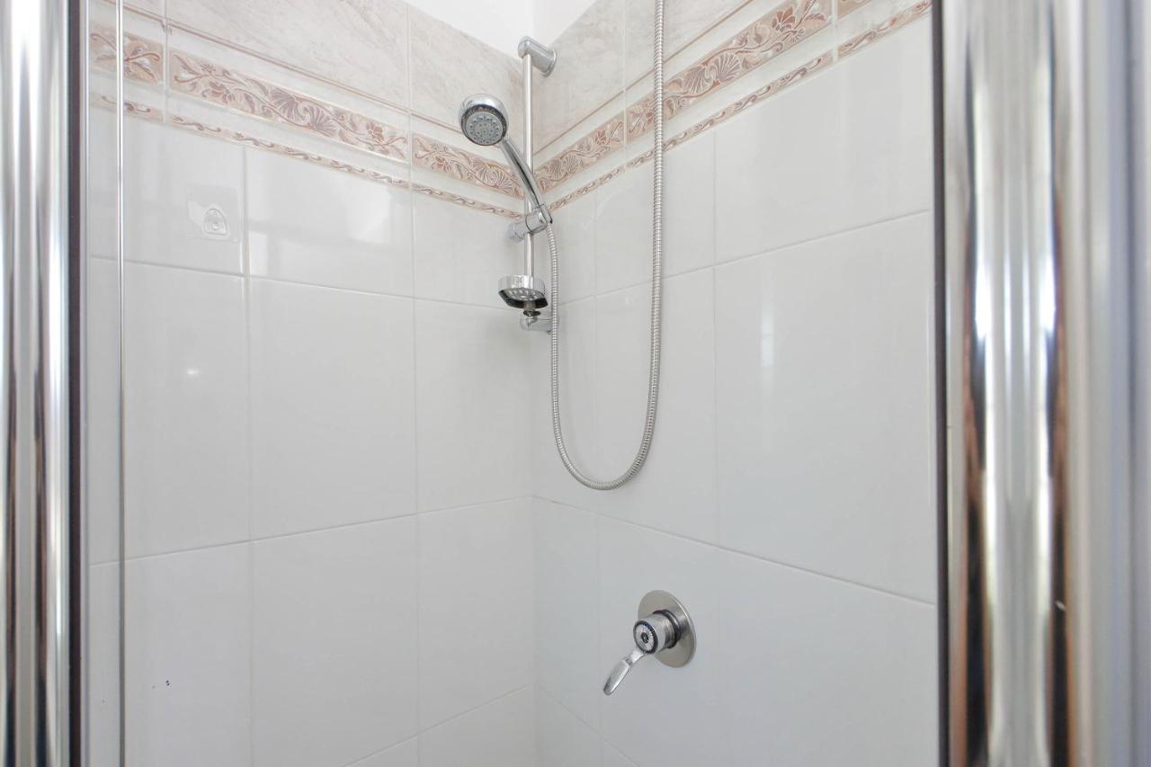 Zucchi Rooms Roma Exterior foto
