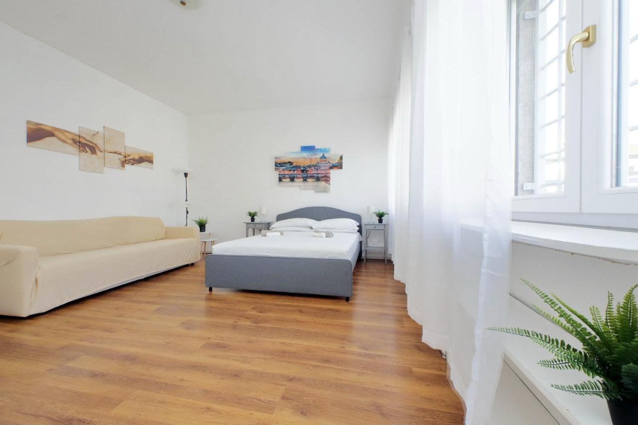 Zucchi Rooms Roma Exterior foto